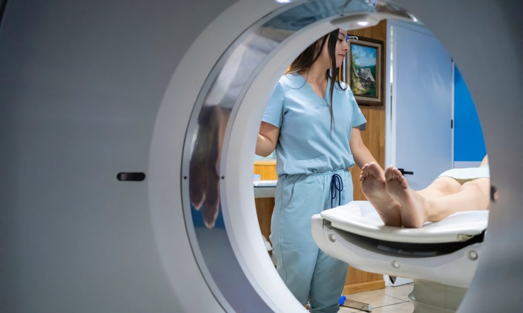 Tomografia em BH e Brasília